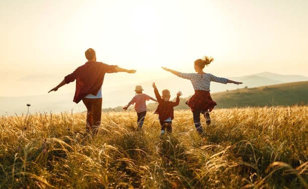 Η 25η Μαρτίου αλλιώς: Βόλτες, παιχνίδι και δημιουργική μάθηση!