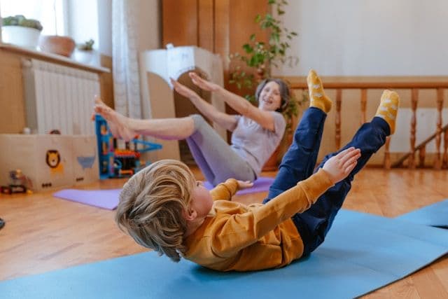 Τι Οφέλη Έχει η Kids Yoga για την Ανάπτυξη του Παιδιού μου;